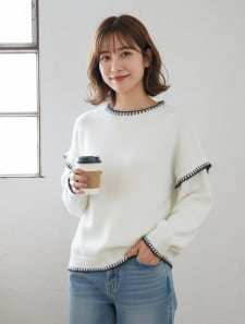 ハンドステッチクルーネックニット