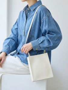 スクエアボックスショルダーバッグ