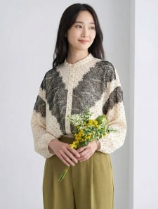 レース切替ブラウス