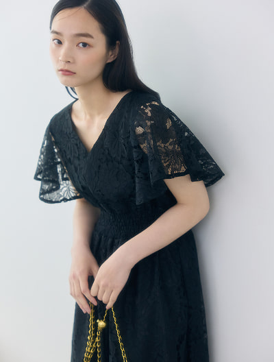 総レースロングワンピース