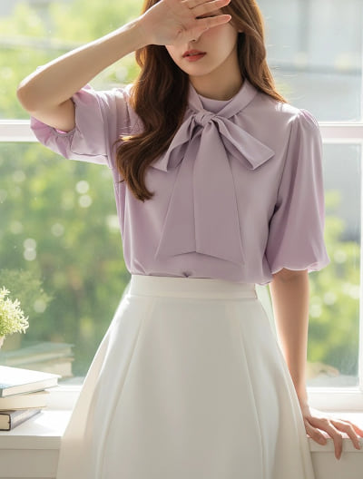 リボンタイブラウス