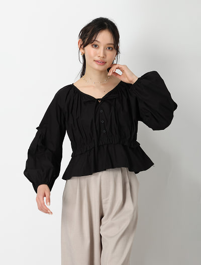 ナチュラルラインブラウス