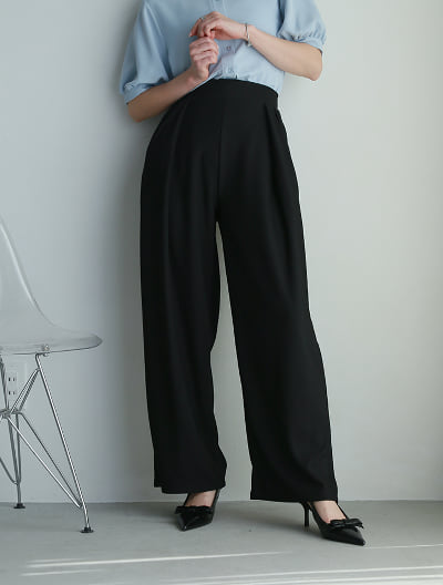 ツータックカットワイドパンツ
