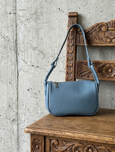 ラウンドショルダーバッグ