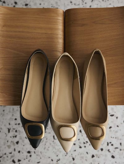 【anan掲載】メタルパーツフラットシューズ