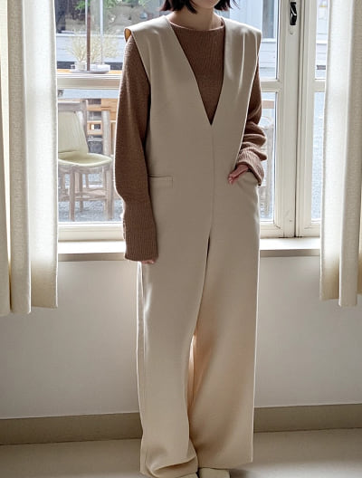 Vネックロンパース