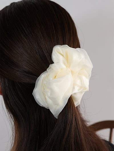 レイヤードテクスチャーシュシュ