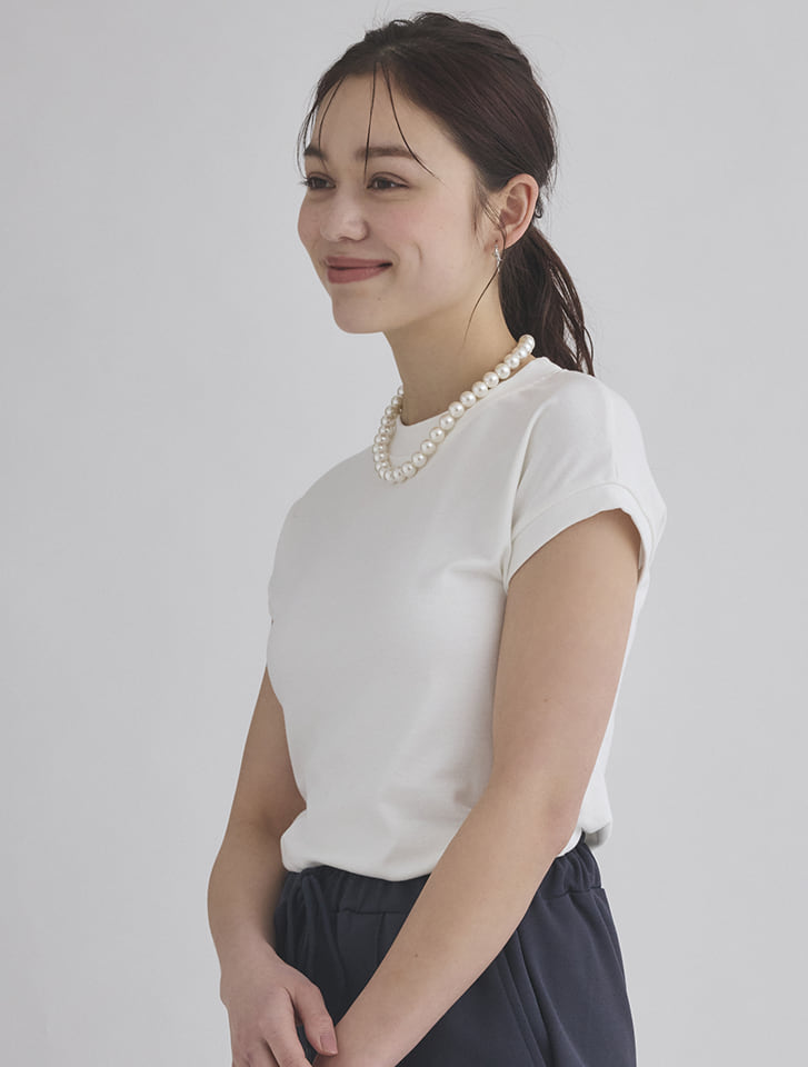 シンプルフィットTシャツ