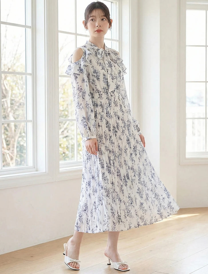 ショルダースリットボウタイプリーツワンピース