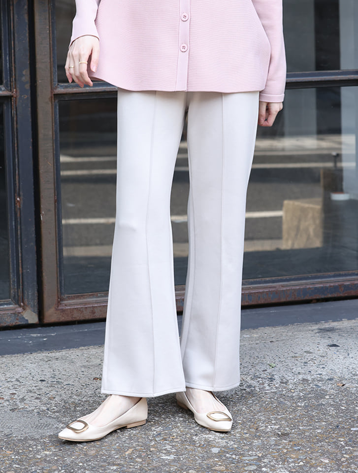 ボンディングセミフレアパンツ