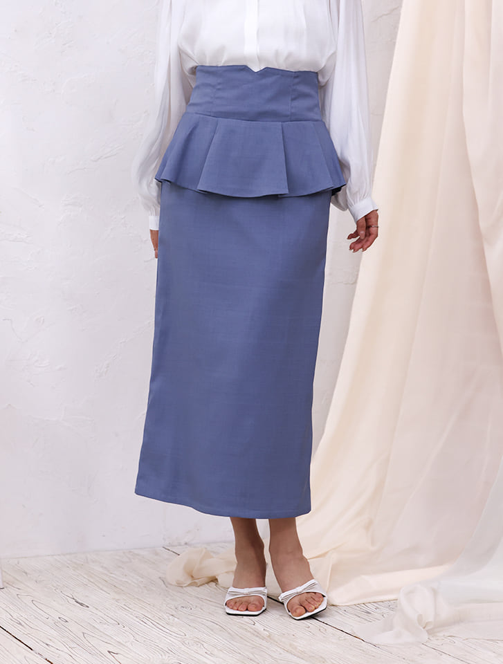 【cho____07セレクト】 ファスナー付きペプラムナロースカート