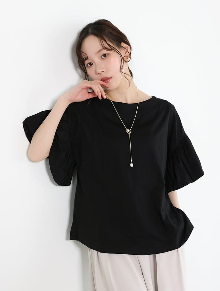 フリルスリーブTシャツ