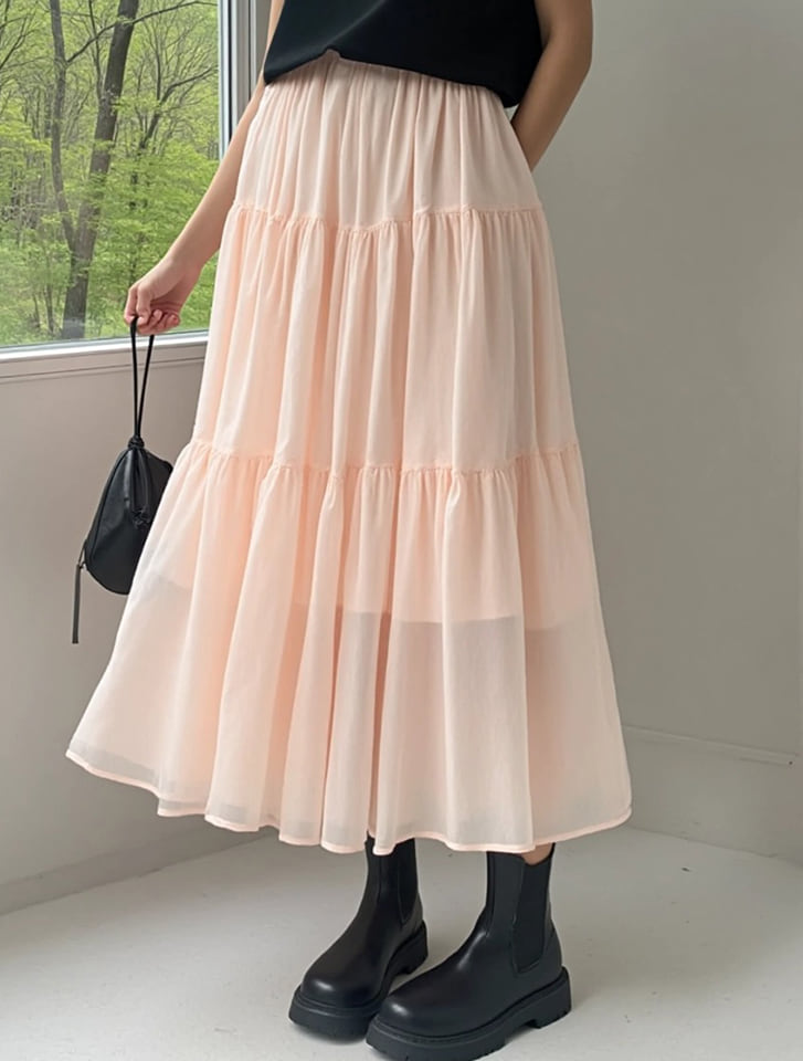 シアーティアードスカート