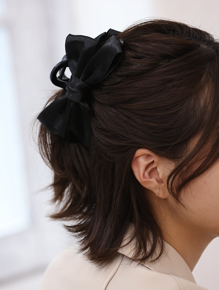 リボンモチーフヘアクリップ