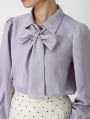 取り外し可能リボンタイ付き長袖ブラウス