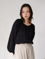ショルダータックブラウス
